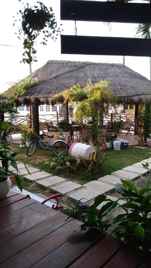 Hotel Don Panchon y Maruxa Isla Holbox Exterior foto