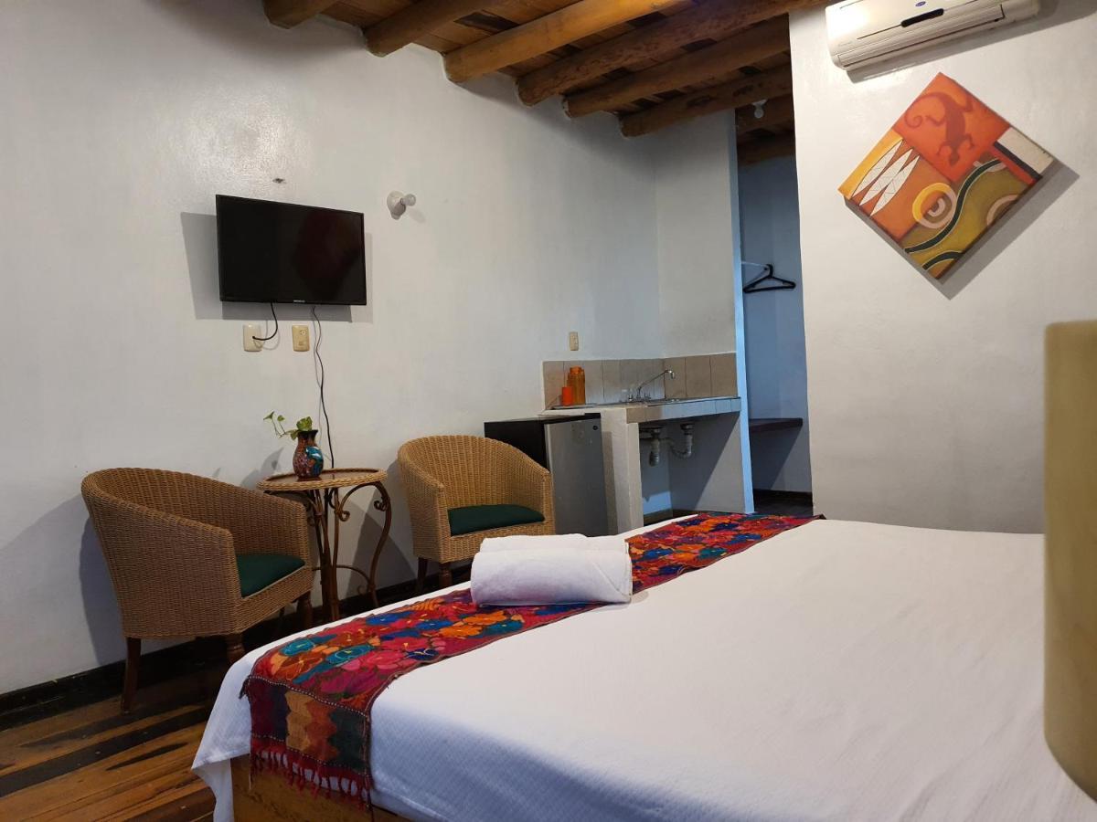 Hotel Don Panchon y Maruxa Isla Holbox Exterior foto